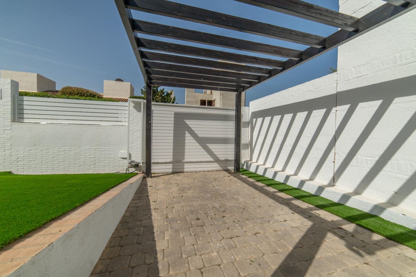 2 soveværelse Villa til salg i Avileses med swimmingpool - € 285.000 (Ref: 9758916)