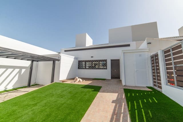2 soverom Villa til salgs i Avileses, Murcia by med svømmebasseng - € 285 000 (Ref: 9758916)