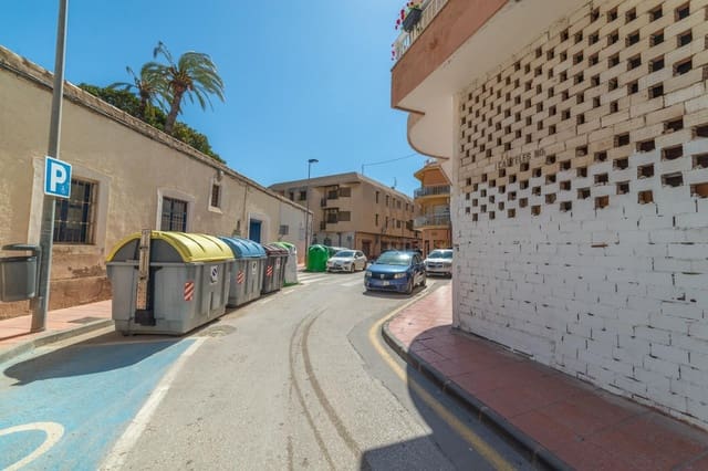 Comercial para venda em Santiago de la Ribera, San Javier - 220 000 € (Ref: 9773003)