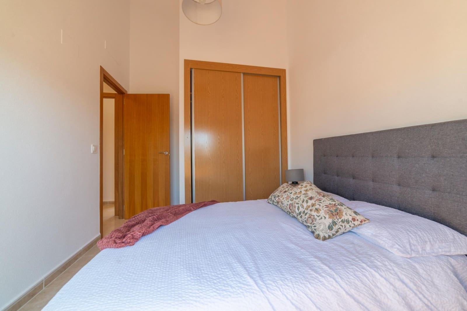 3 soveværelse Rækkehus til salg i Santiago de la Ribera med swimmingpool - € 168.000 (Ref: 9783075)