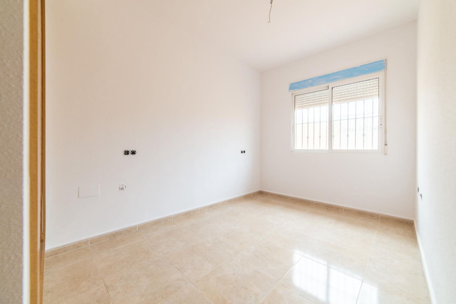 3 soveværelse Rækkehus til salg i Santiago de la Ribera med swimmingpool - € 168.000 (Ref: 9783075)