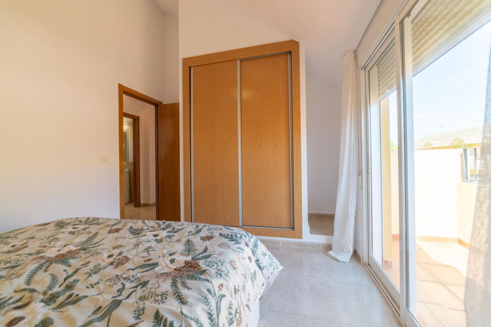 3 soveværelse Rækkehus til salg i Santiago de la Ribera med swimmingpool - € 168.000 (Ref: 9783075)