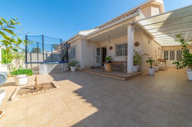 4 sovrum Semi-fristående Villa till salu i San Javier med garage - 260 000 € (Ref: 9783076)