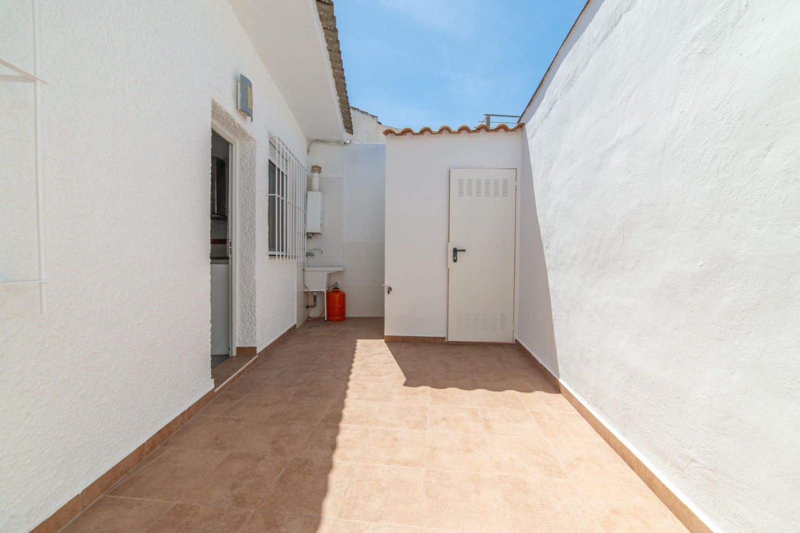 3 quarto Bungalow para venda em Santiago de la Ribera com garagem - 270 000 € (Ref: 9788354)