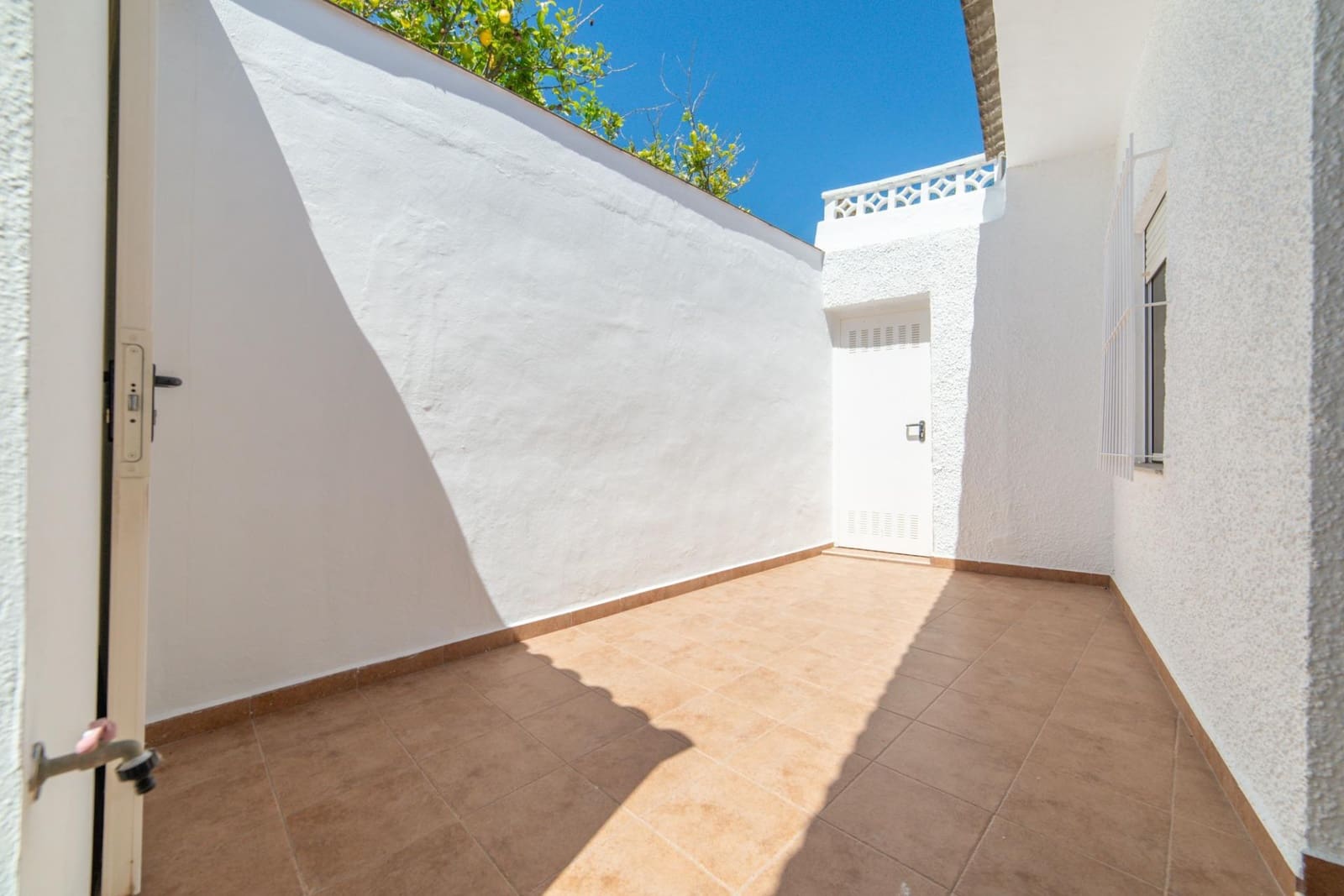 3 quarto Bungalow para venda em Santiago de la Ribera com garagem - 270 000 € (Ref: 9788354)