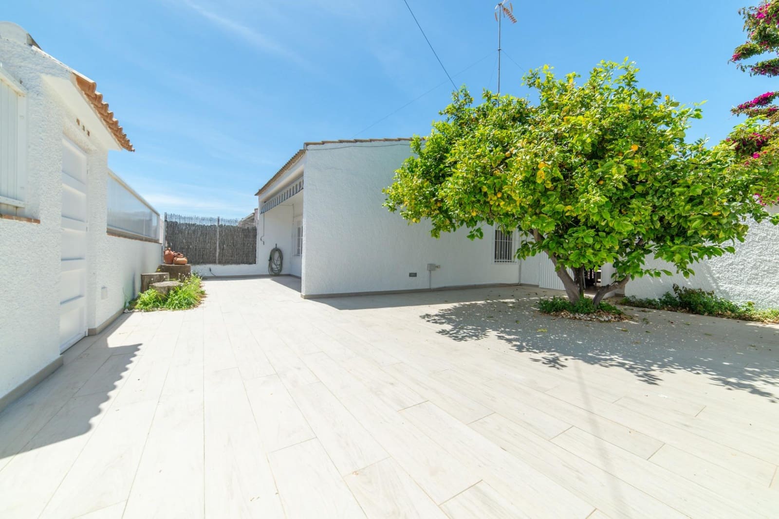 3 quarto Bungalow para venda em Santiago de la Ribera com garagem - 270 000 € (Ref: 9788354)