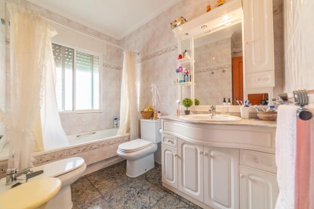 4 soverom Hus til salgs i Lo Pagan, San Pedro del Pinatar - € 175 000 (Ref: 9788355)