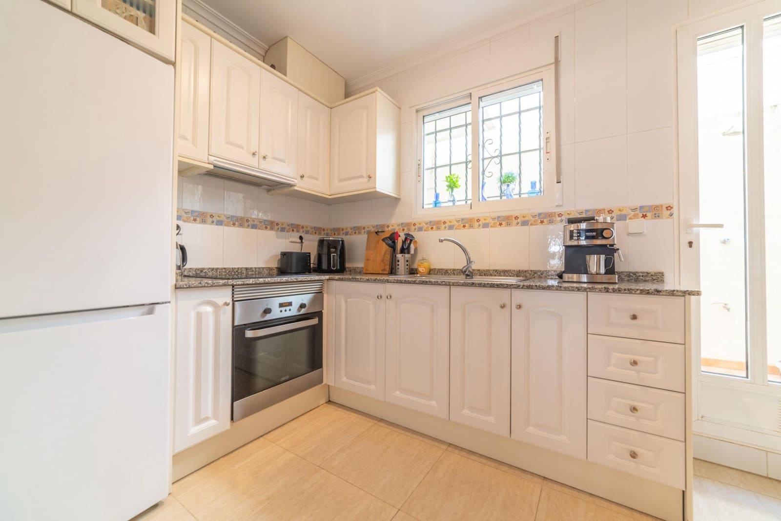 3 sovrum Radhus till salu i Santiago de la Ribera med pool - 179 900 € (Ref: 9797032)