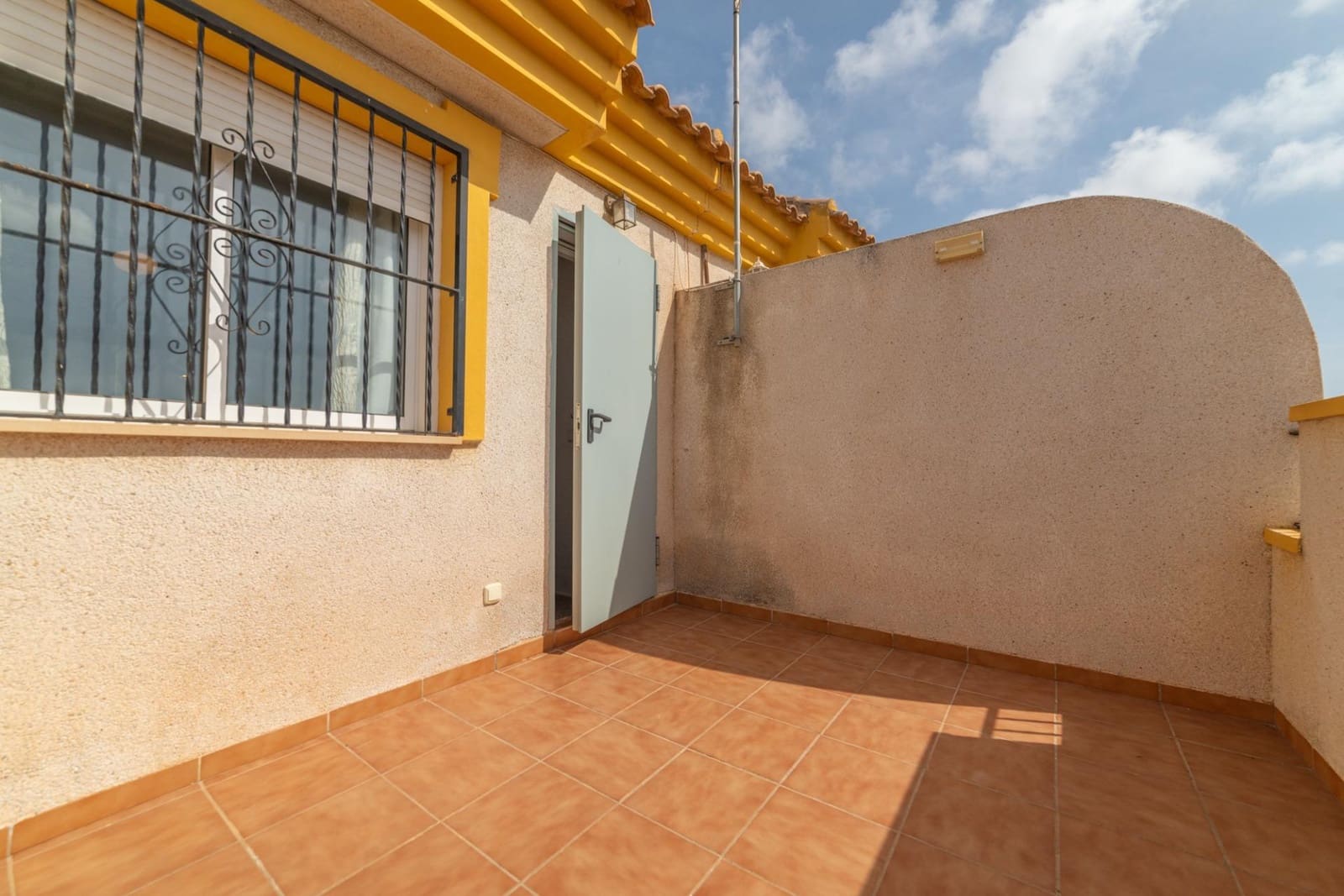 3 sovrum Radhus till salu i Santiago de la Ribera med pool - 179 900 € (Ref: 9797032)