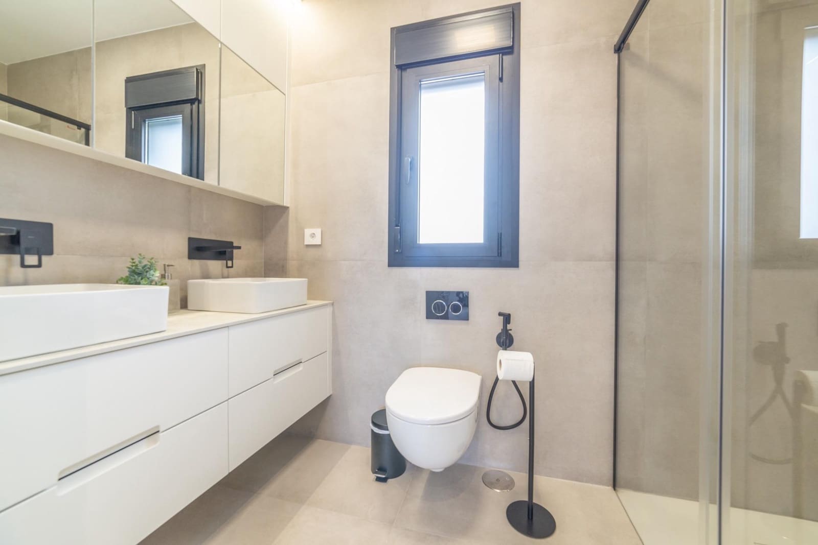 3 makuuhuone Huvila myytävänä paikassa Santiago de la Ribera mukana uima-altaan 
autotalli - 599 000 € (Ref: 9804251)