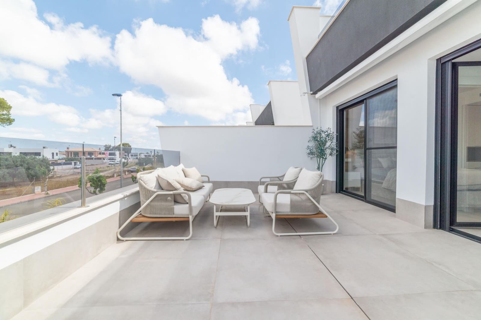 3 makuuhuone Huvila myytävänä paikassa Santiago de la Ribera mukana uima-altaan 
autotalli - 599 000 € (Ref: 9804251)