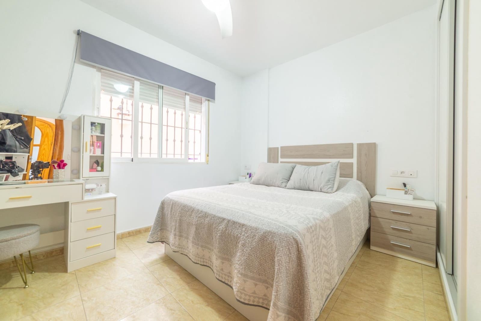 4 bedroom Terraced Villa for sale in San Pedro del Pinatar with garage - € 279,900 (Ref: 9804252)