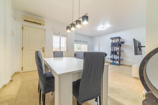 Adosado de 4 habitaciones en San Pedro del Pinatar en venta con garaje - 279.900 € (Ref: 9804252)