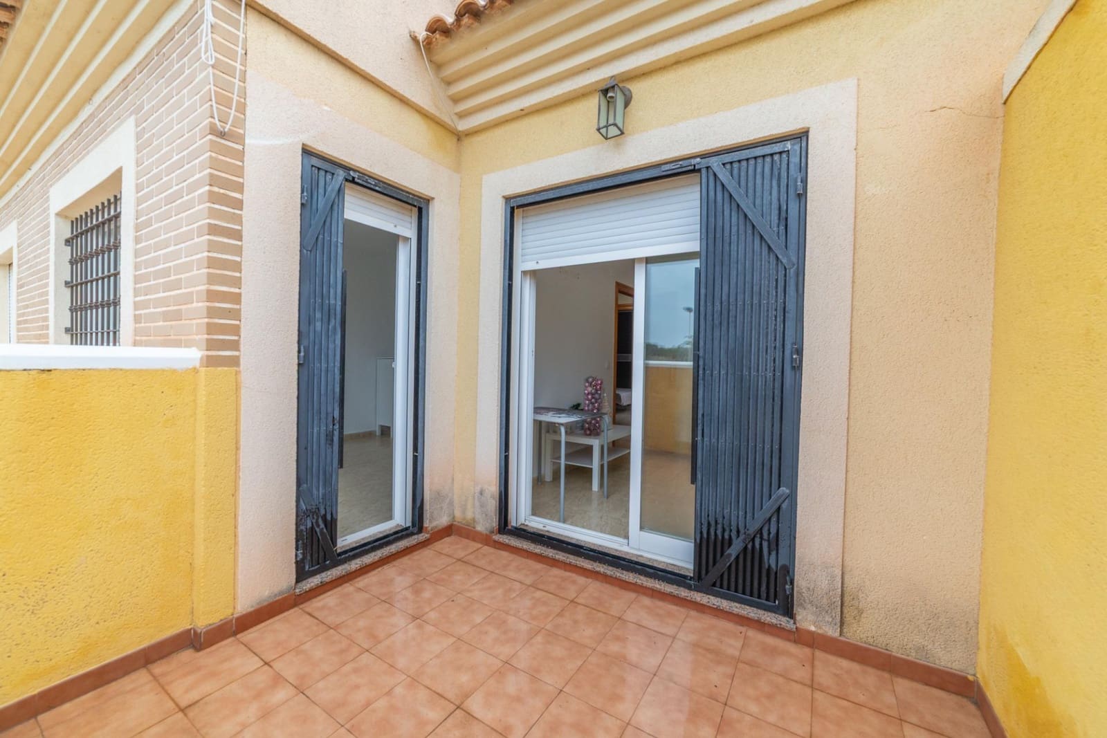 4 bedroom Terraced Villa for sale in San Pedro del Pinatar with garage - € 279,900 (Ref: 9804252)