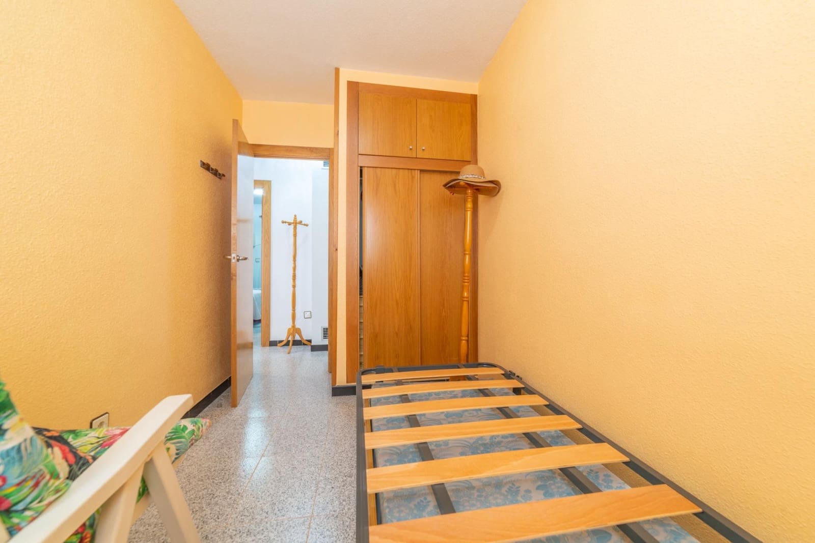 3 bedroom Semi-detached Villa for sale in Santiago de la Ribera - € 235,000 (Ref: 9813800)