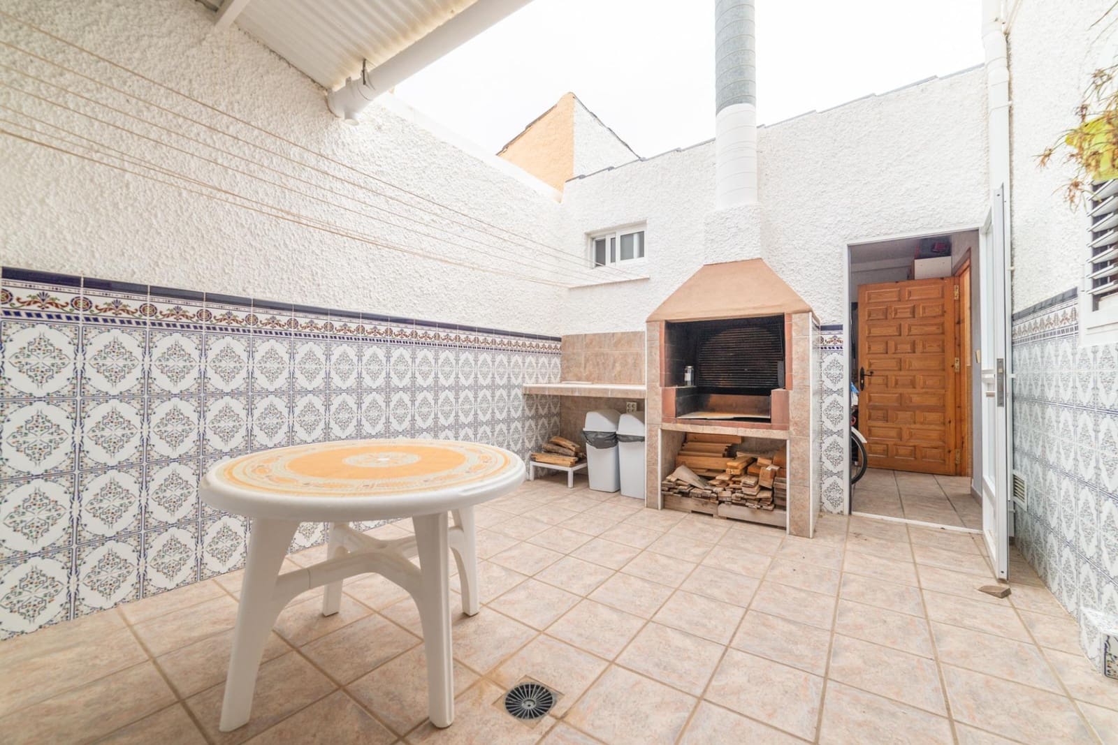 3 bedroom Semi-detached Villa for sale in Santiago de la Ribera - € 235,000 (Ref: 9813800)