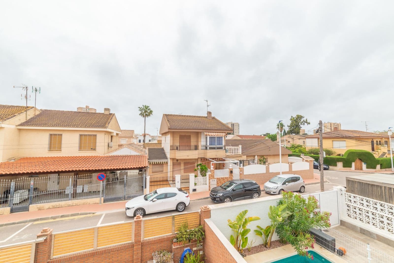 3 bedroom Semi-detached Villa for sale in Santiago de la Ribera - € 235,000 (Ref: 9813800)