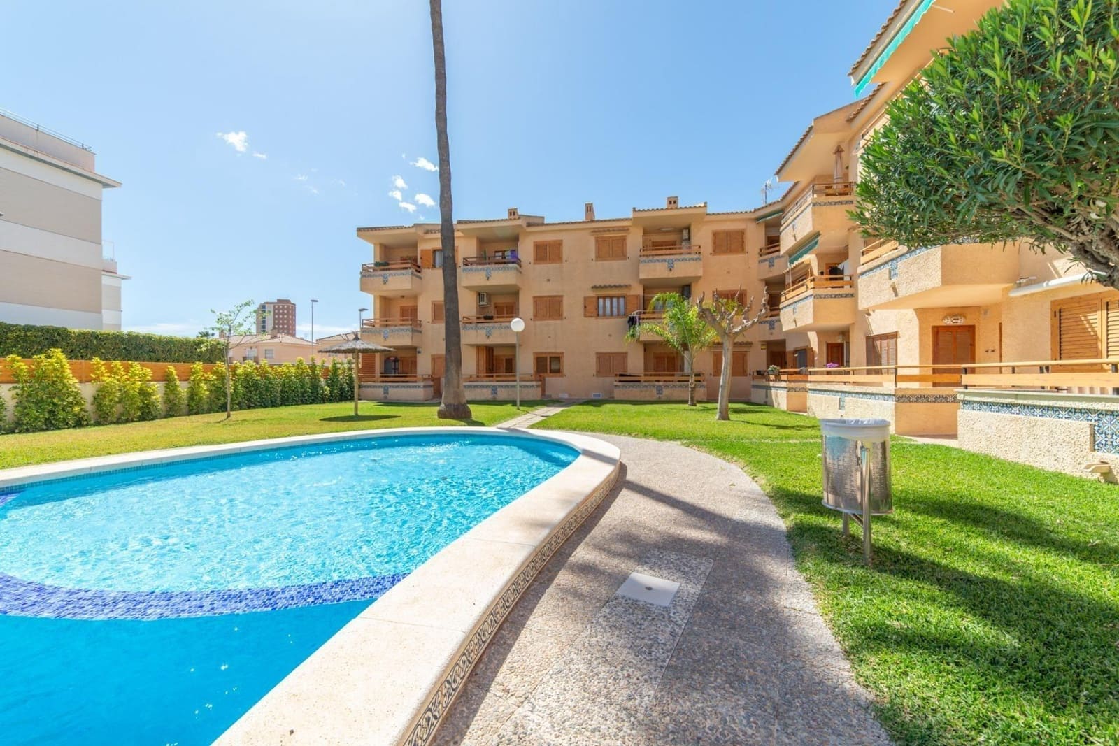 2 sypialnia Apartament na sprzedaż w Santiago de la Ribera z basenem - 147 000 € (Ref: 9822853)