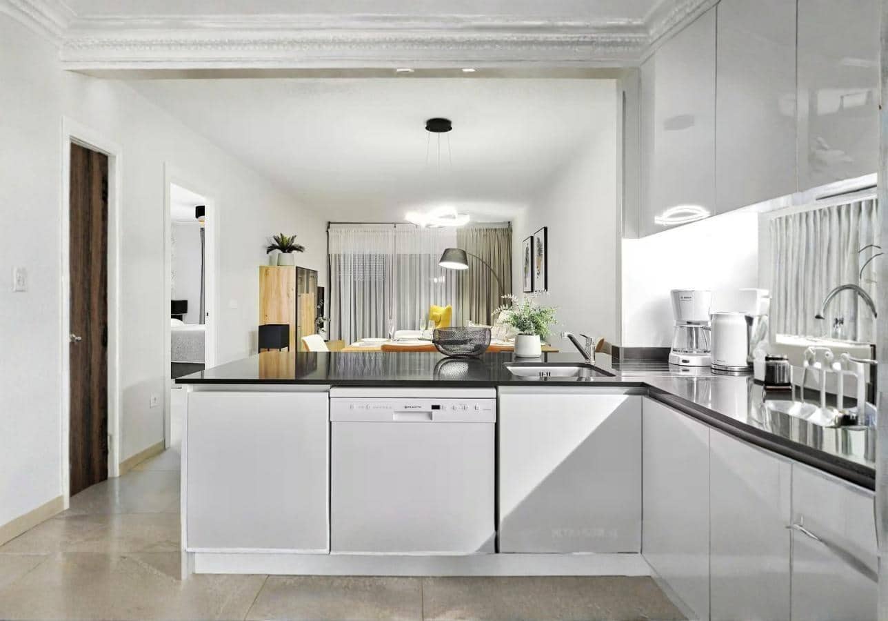 3 sypialnia Apartament na sprzedaż w Playa Flamenca z basenem - 489 000 € (Ref: 9833603)