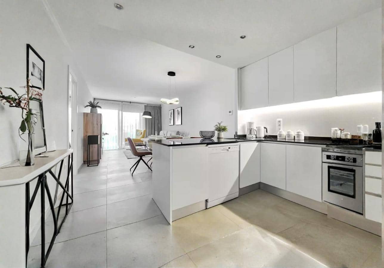 3 sypialnia Apartament na sprzedaż w Playa Flamenca z basenem - 489 000 € (Ref: 9833603)