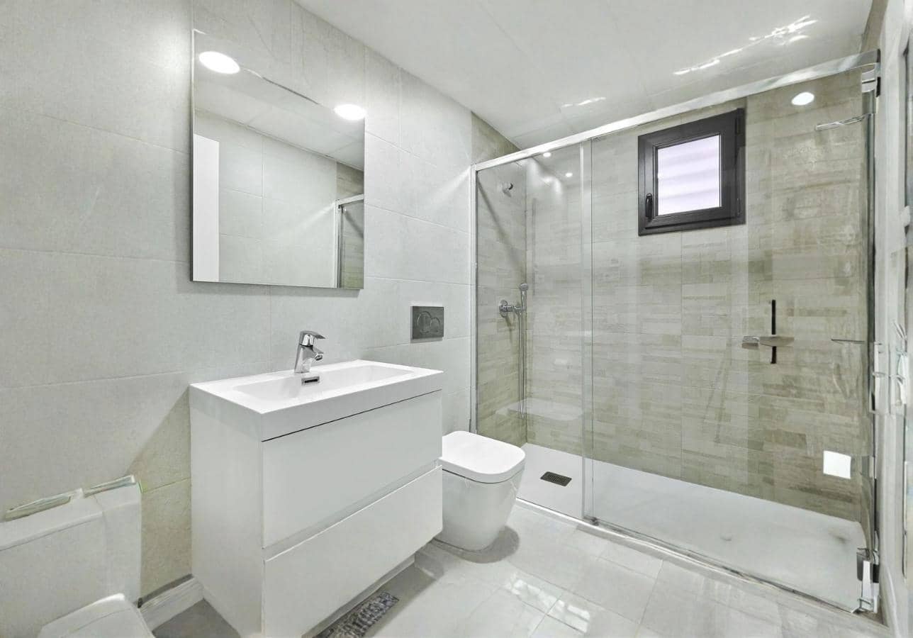 3 sypialnia Apartament na sprzedaż w Playa Flamenca z basenem - 489 000 € (Ref: 9833603)