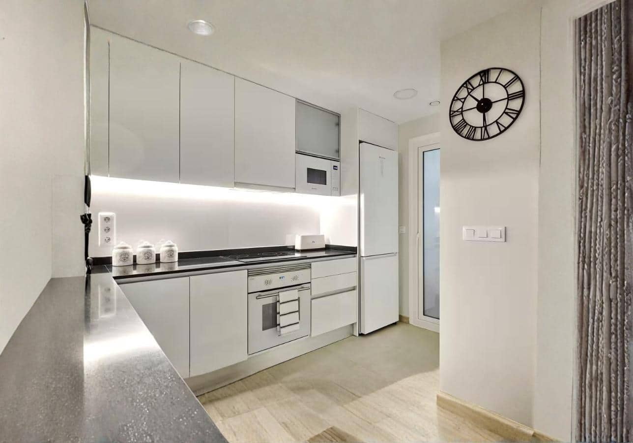 3 sypialnia Apartament na sprzedaż w Playa Flamenca z basenem - 489 000 € (Ref: 9833603)