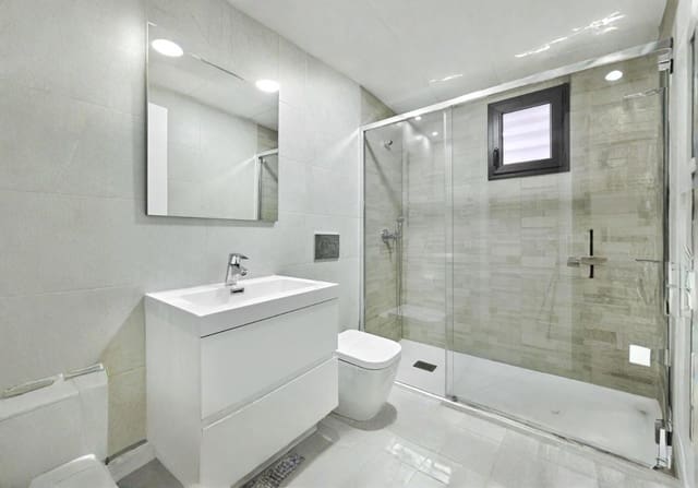 3 sypialnia Apartament na sprzedaż w Playa Flamenca, Orihuela z basenem - 489 000 € (Ref: 9833603)