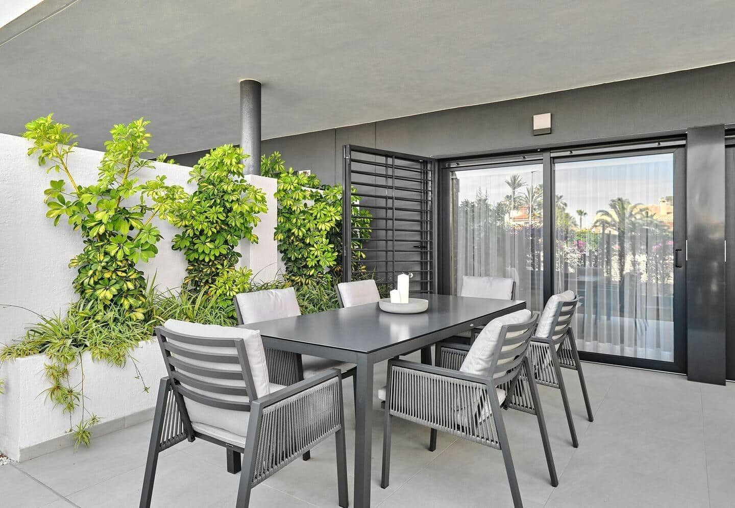 3 sypialnia Apartament na sprzedaż w Playa Flamenca z basenem - 489 000 € (Ref: 9833603)