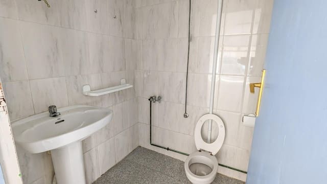 Erhverv til salg i San Pedro del Pinatar - € 83.500 (Ref: 9849293)