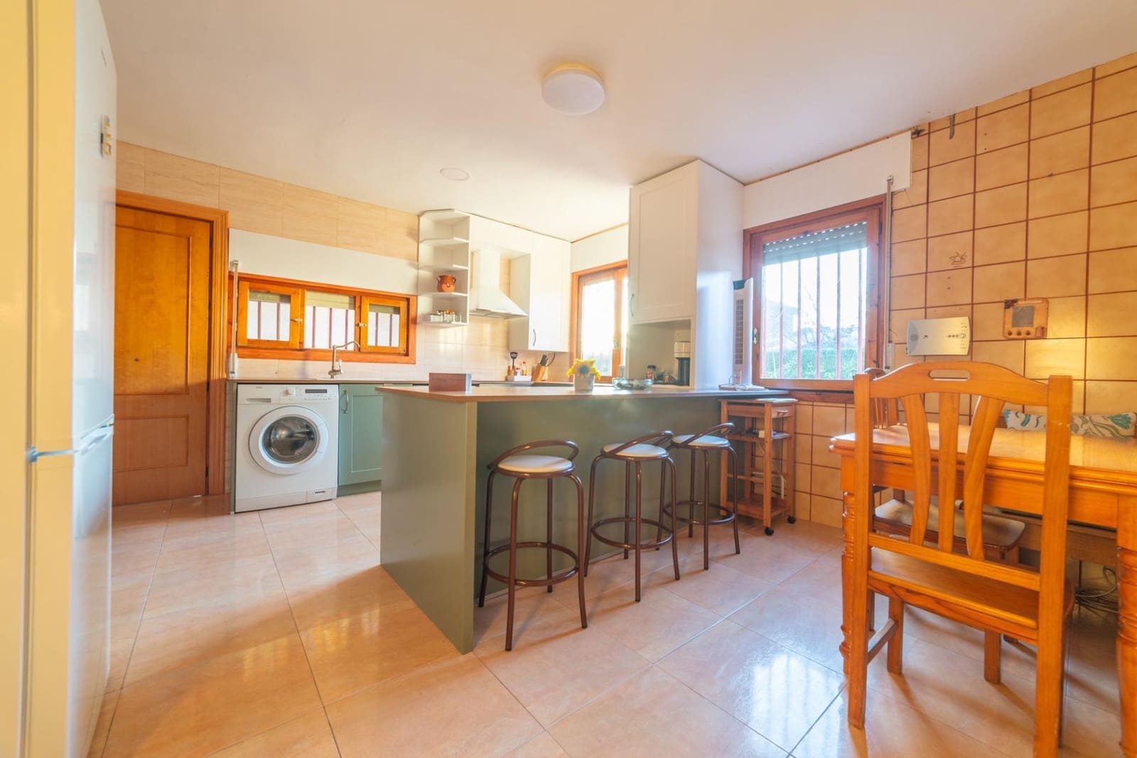 4 soveværelse Villa til salg i Santiago de la Ribera med swimmingpool garage - € 599.000 (Ref: 9849294)