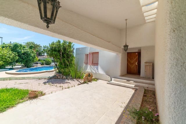 4 soveværelse Villa til salg i Santiago de la Ribera, San Javier med swimmingpool garage - € 599.000 (Ref: 9849294)