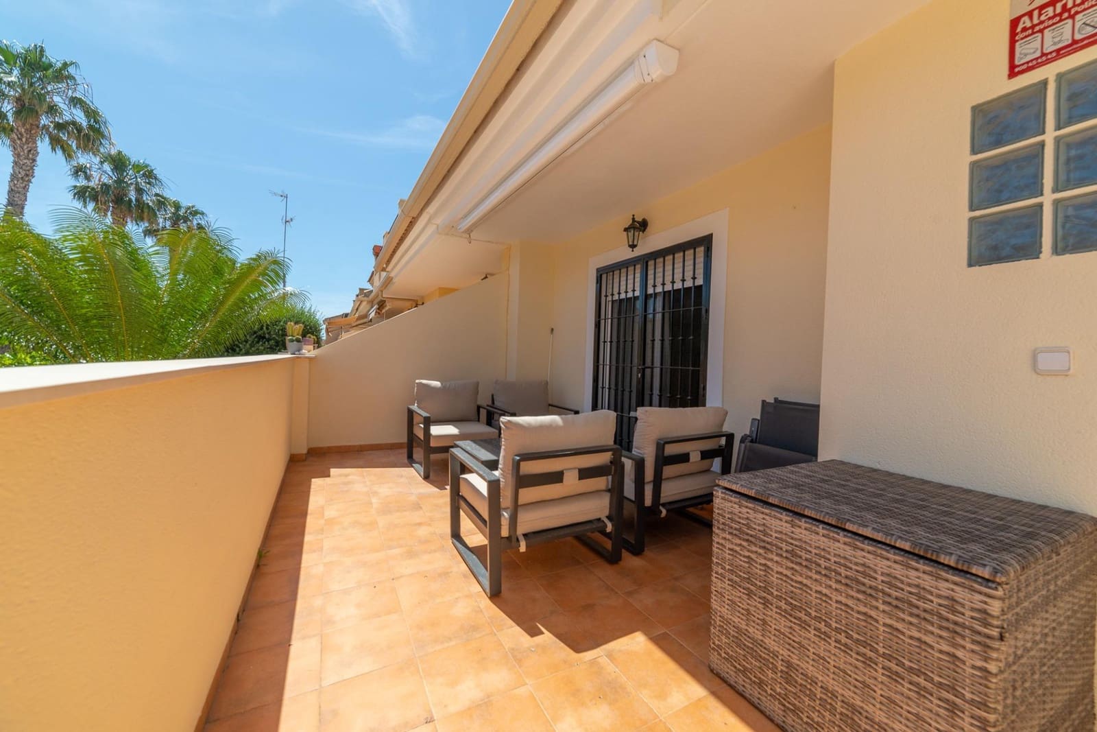 4 bedroom Terraced Villa for sale in San Javier with garage - € 335,000 (Ref: 9849295)