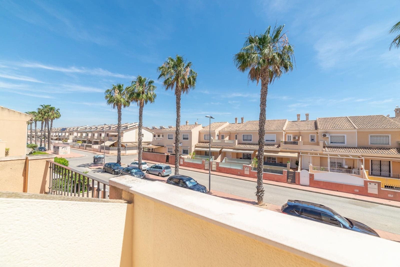 4 bedroom Terraced Villa for sale in San Javier with garage - € 335,000 (Ref: 9849295)
