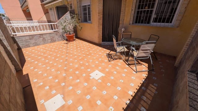 5 soveværelse Rækkehus til salg i Lo Pagan, San Pedro del Pinatar - € 243.900 (Ref: 9849296)