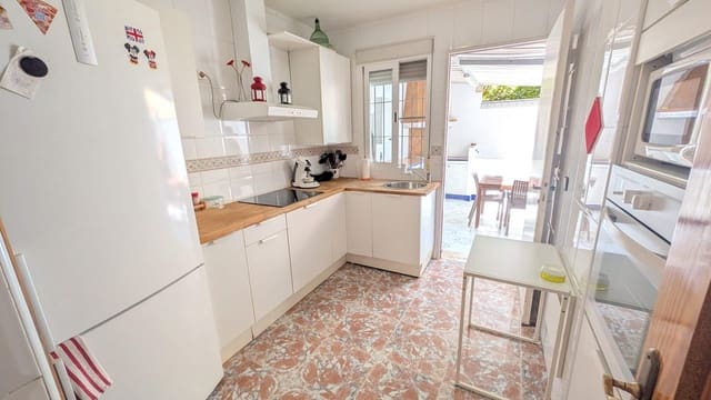 5 soveværelse Rækkehus til salg i Lo Pagan, San Pedro del Pinatar - € 243.900 (Ref: 9849296)