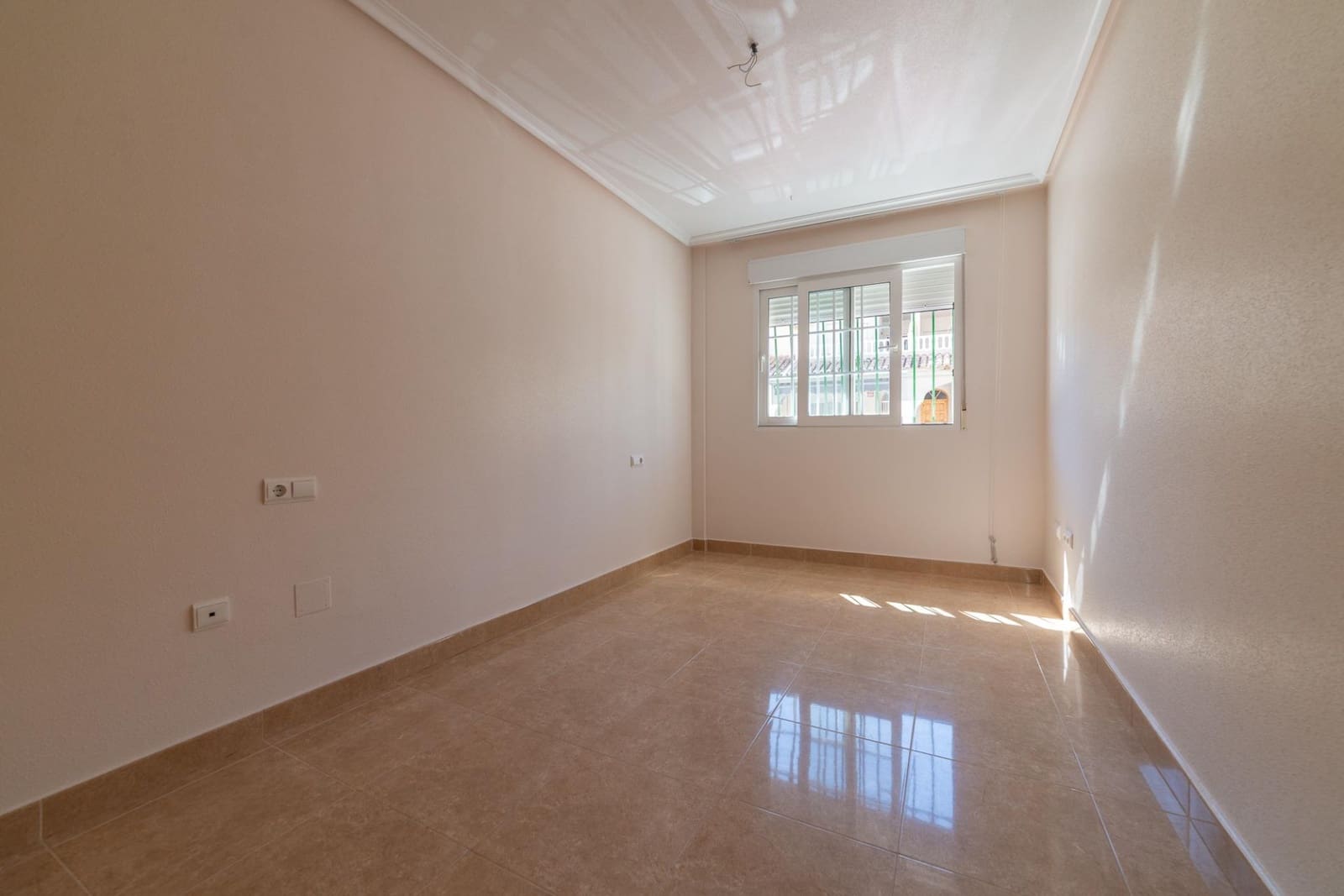 2 bedroom Apartment for sale in San Javier - € 124,900 (Ref: 9866945)