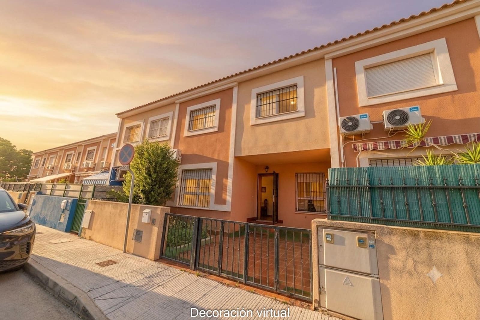 5 soverom Rekkehus til salgs i Santiago de la Ribera med garasje - € 220 000 (Ref: 9868538)
