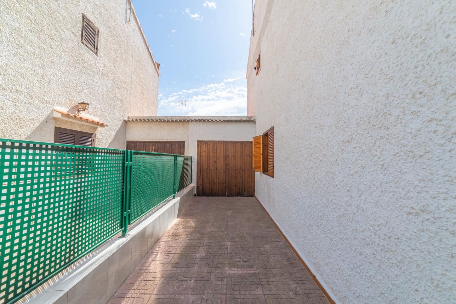 4 slaapkamer Halfvrijstaande villa te koop in Santiago de la Ribera met garage - € 188.500 (Ref: 9873437)