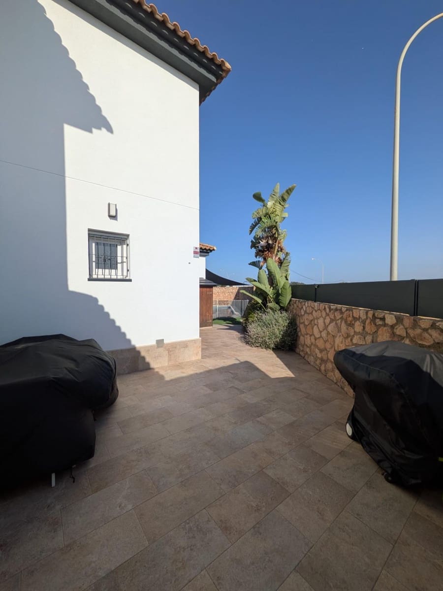 4 soveværelse Villa til salg i Santiago de la Ribera med swimmingpool garage - € 475.000 (Ref: 9884737)