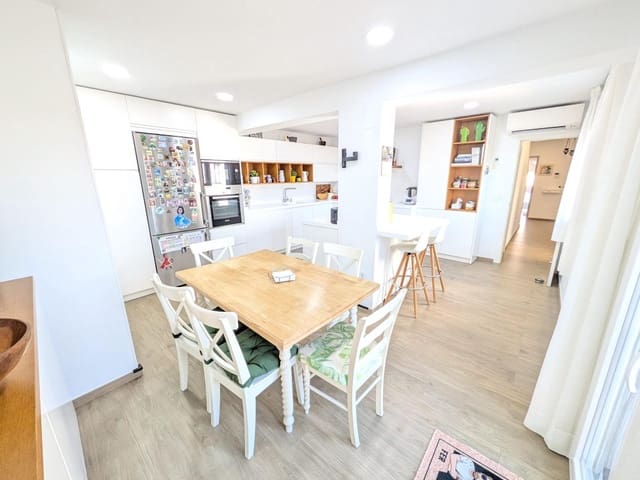 4 soveværelse Villa til salg i Santiago de la Ribera, San Javier med swimmingpool garage - € 475.000 (Ref: 9884737)