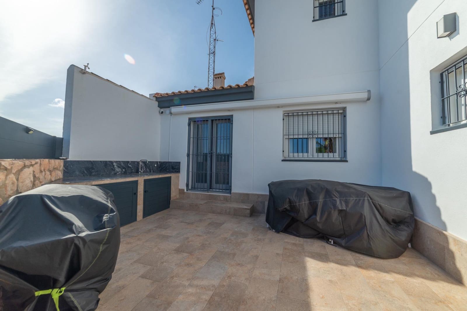 4 bedroom Villa for sale in Santiago de la Ribera with pool garage - € 475,000 (Ref: 9884737)