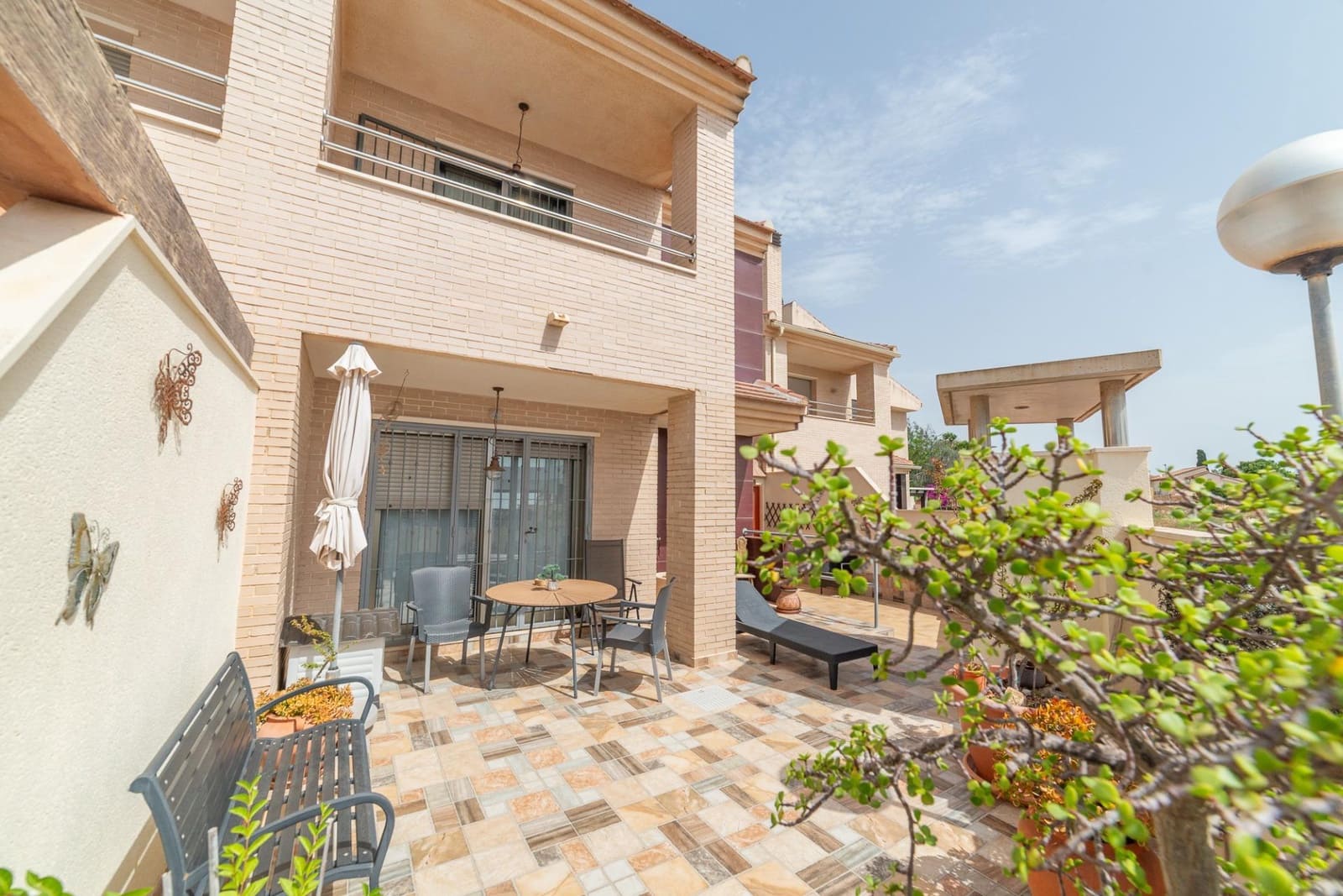 4 bedroom Semi-detached Villa for sale in Santiago de la Ribera with garage - € 309,000 (Ref: 9920393)