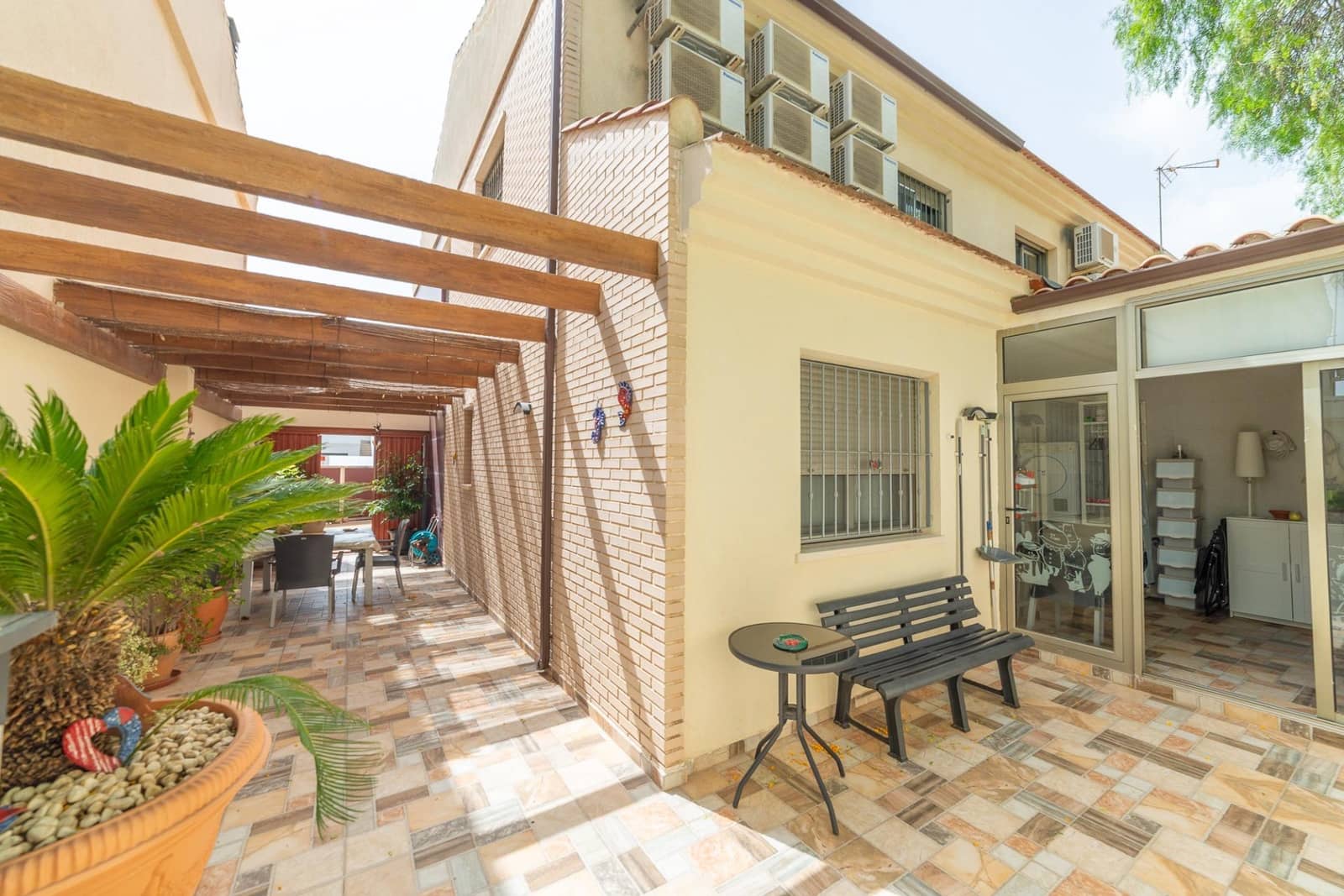 4 bedroom Semi-detached Villa for sale in Santiago de la Ribera with garage - € 309,000 (Ref: 9920393)