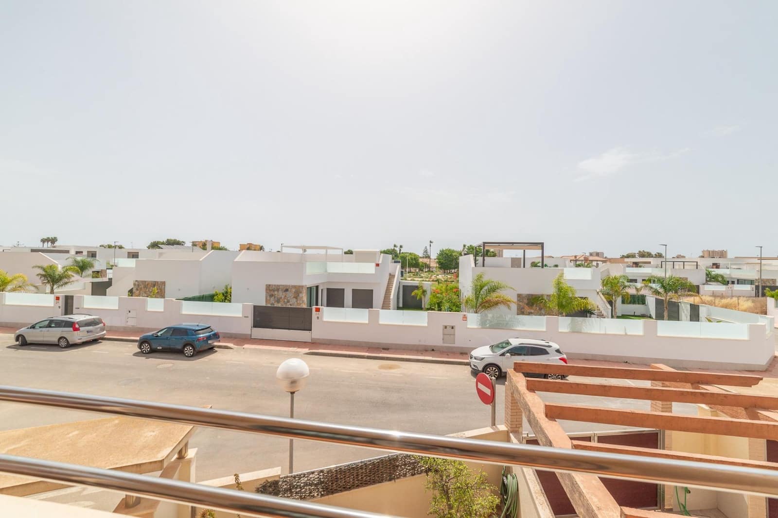 4 bedroom Semi-detached Villa for sale in Santiago de la Ribera with garage - € 309,000 (Ref: 9920393)