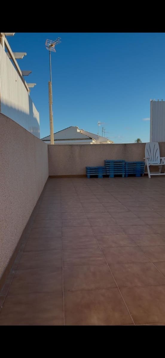 2 slaapkamer Bungalow te huur in Santiago de la Ribera met garage - € 1.600 (Ref: 9920394)