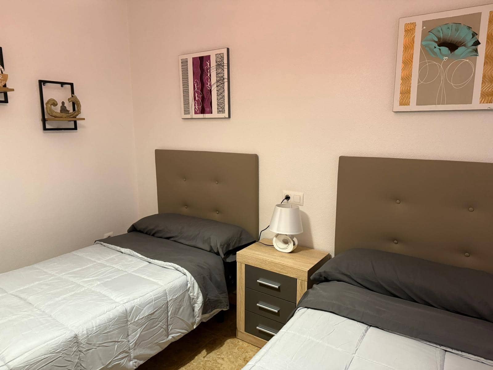 2 slaapkamer Bungalow te huur in Santiago de la Ribera met garage - € 1.600 (Ref: 9920394)