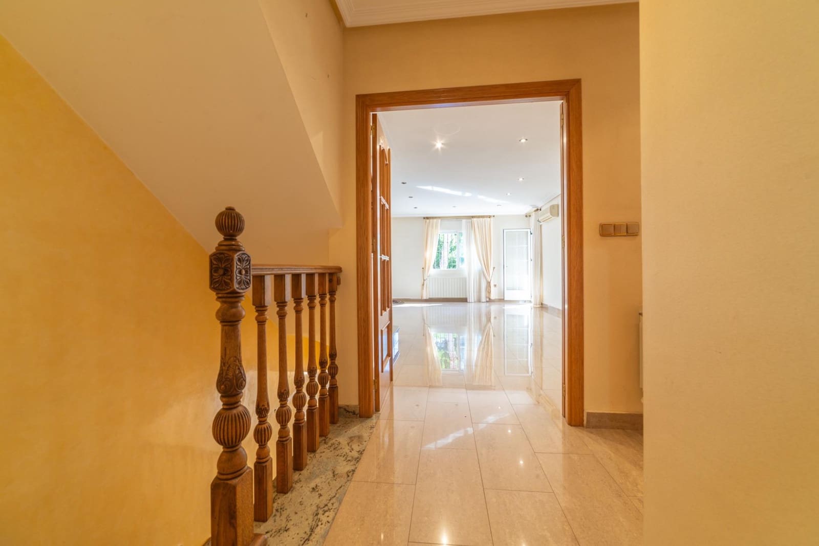 3 bedroom Semi-detached Villa for sale in San Javier with garage - € 342,000 (Ref: 9942462)