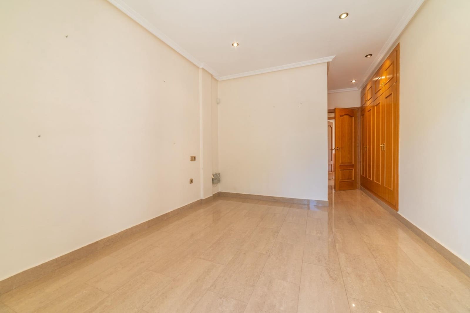 3 bedroom Semi-detached Villa for sale in San Javier with garage - € 342,000 (Ref: 9942462)