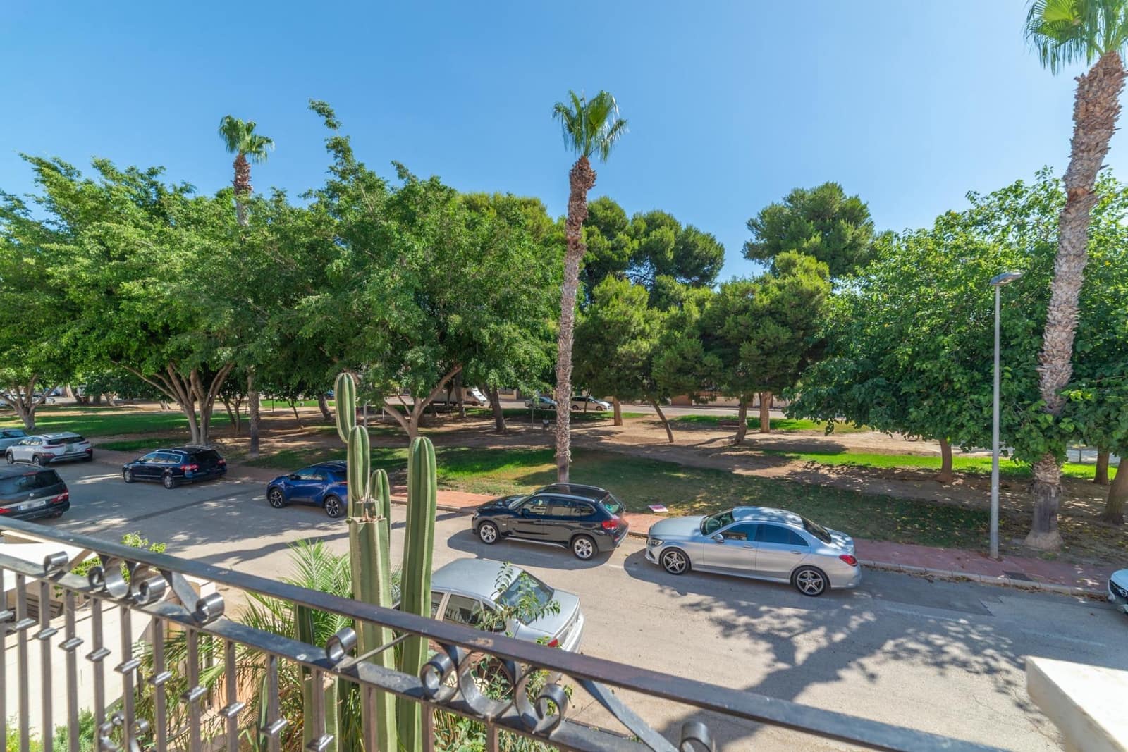 3 bedroom Semi-detached Villa for sale in San Javier with garage - € 342,000 (Ref: 9942462)