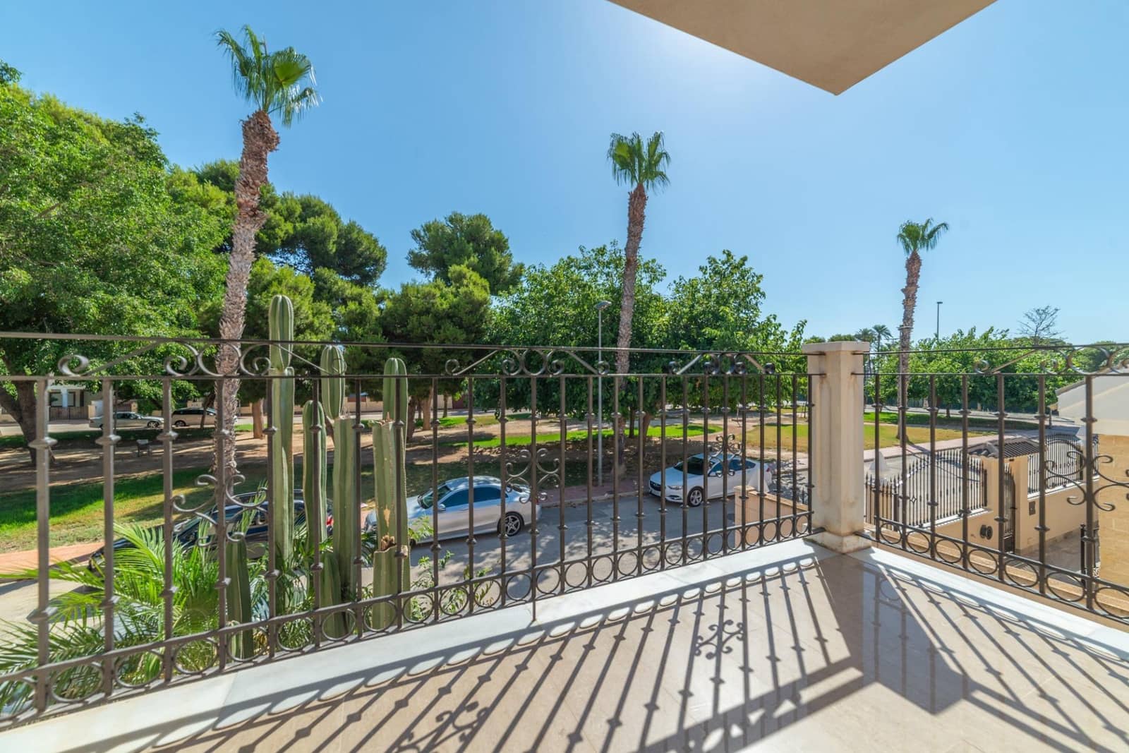 3 bedroom Semi-detached Villa for sale in San Javier with garage - € 342,000 (Ref: 9942462)